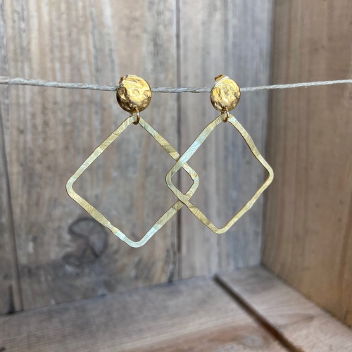 Boucles d\'oreilles
