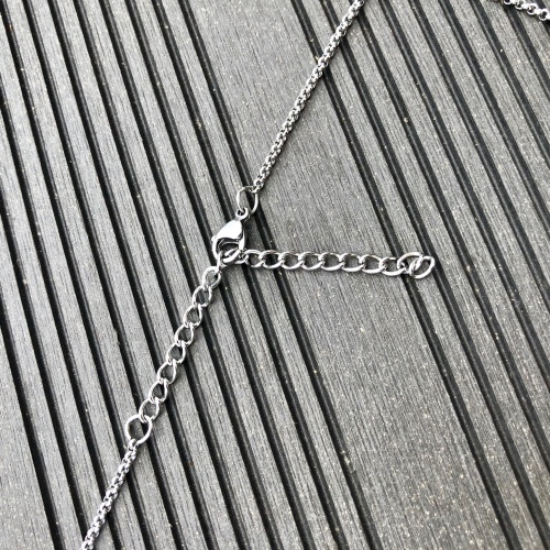 Sautoir filigrane perle murano blanche à 38€